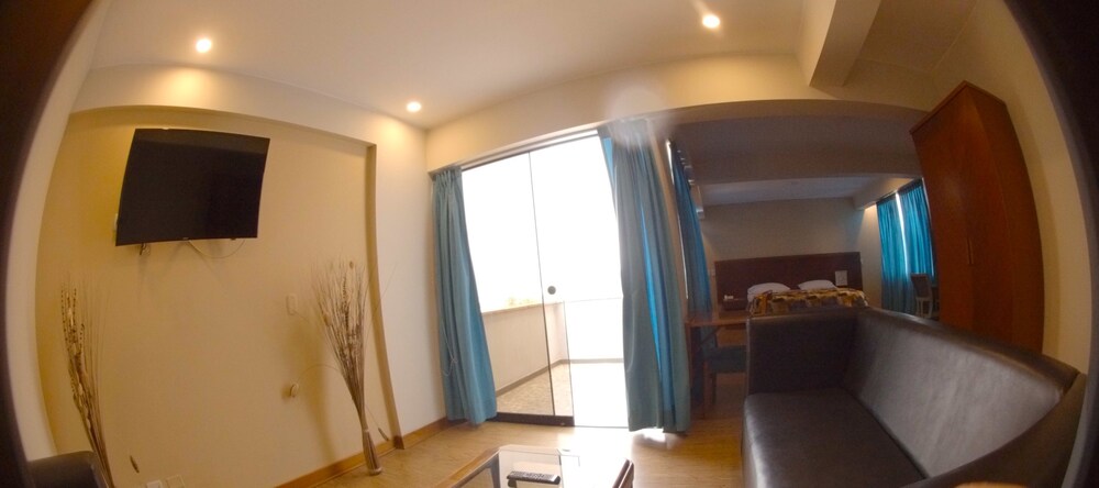 hotel esencia suites