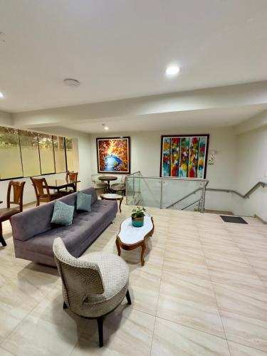 hotel esencia suites