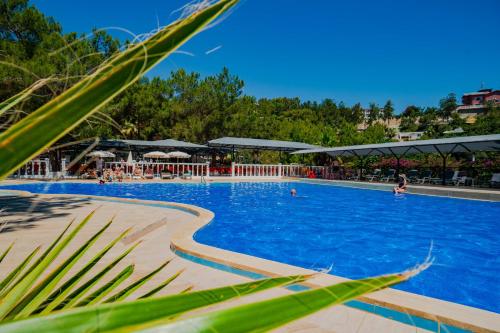 senza garden holiday club