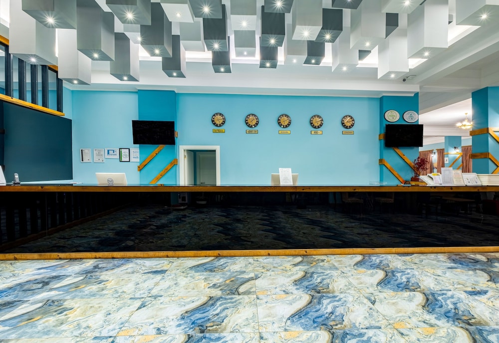 senza garden holiday club