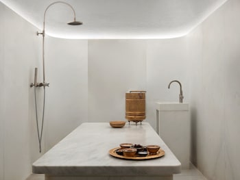 hotel cafe royal london