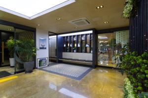 i jin hotel