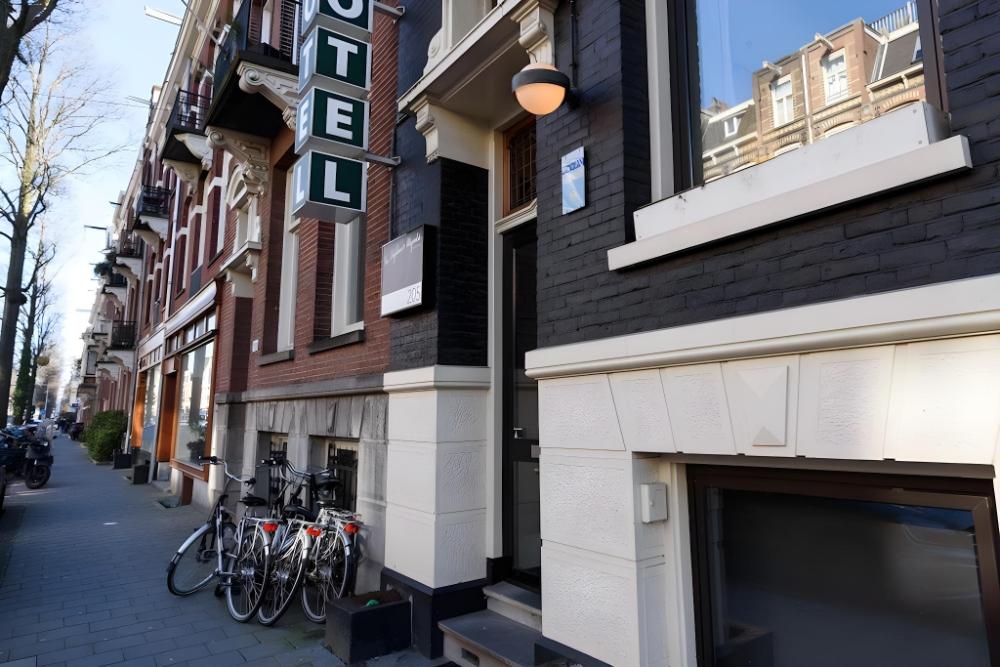 hotel the neighbours magnolia