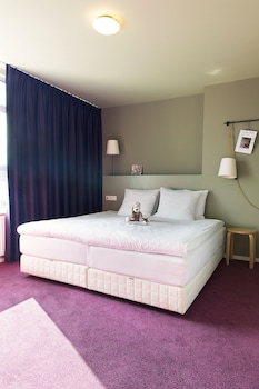 hotel the neighbours magnolia