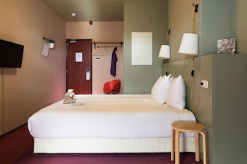 hotel the neighbours magnolia