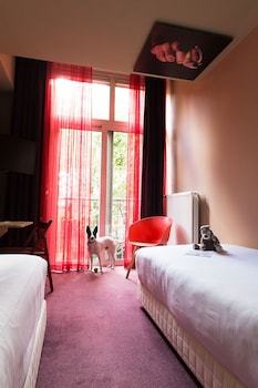 hotel the neighbours magnolia