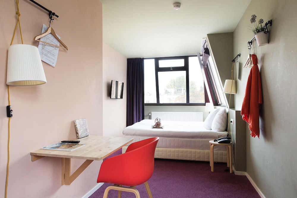 hotel the neighbours magnolia