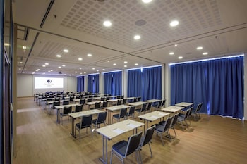 doubletree by hilton milan