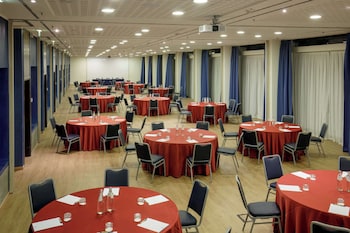 doubletree by hilton milan