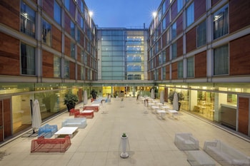 doubletree by hilton milan