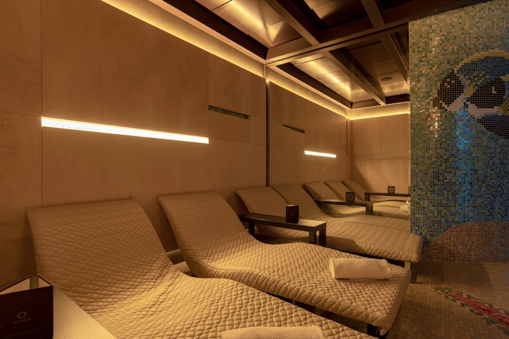 hi hotel bari