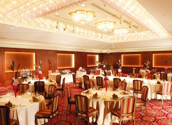 fruit park fujiya hotel