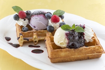 fruit park fujiya hotel