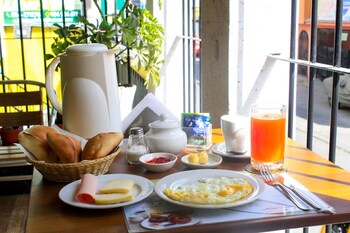 hotel san felipe suites