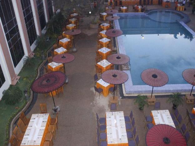 su tine san royal palace hotel