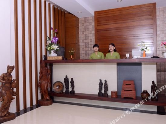 green paradise hotel