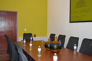 concierge plaza la villa