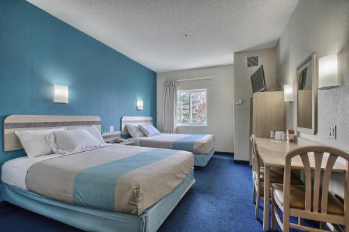 Motel 6 London, On - Ontario,Ingersoll>>Central Elgin,2 star