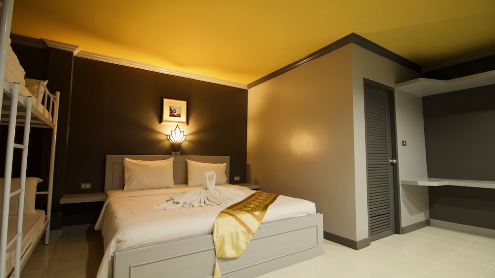 the little moon residence