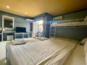 the little moon residence