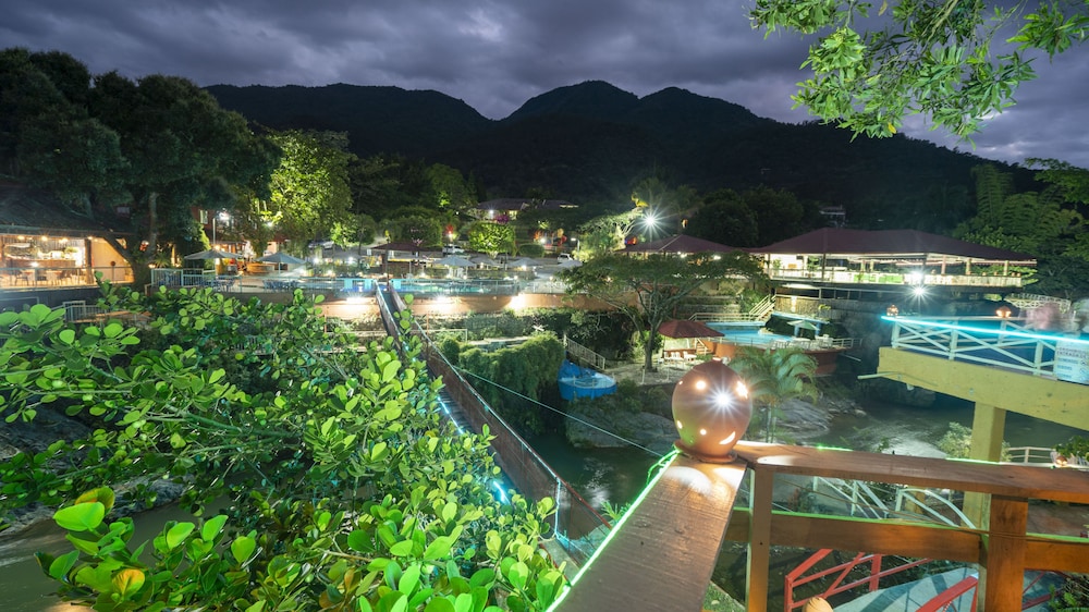 jarabacoa river club