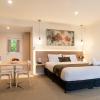 boathouse resort studios and suites