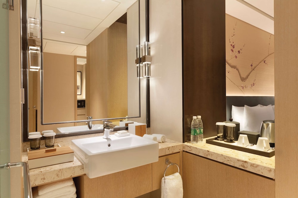 hilton garden inn dandong