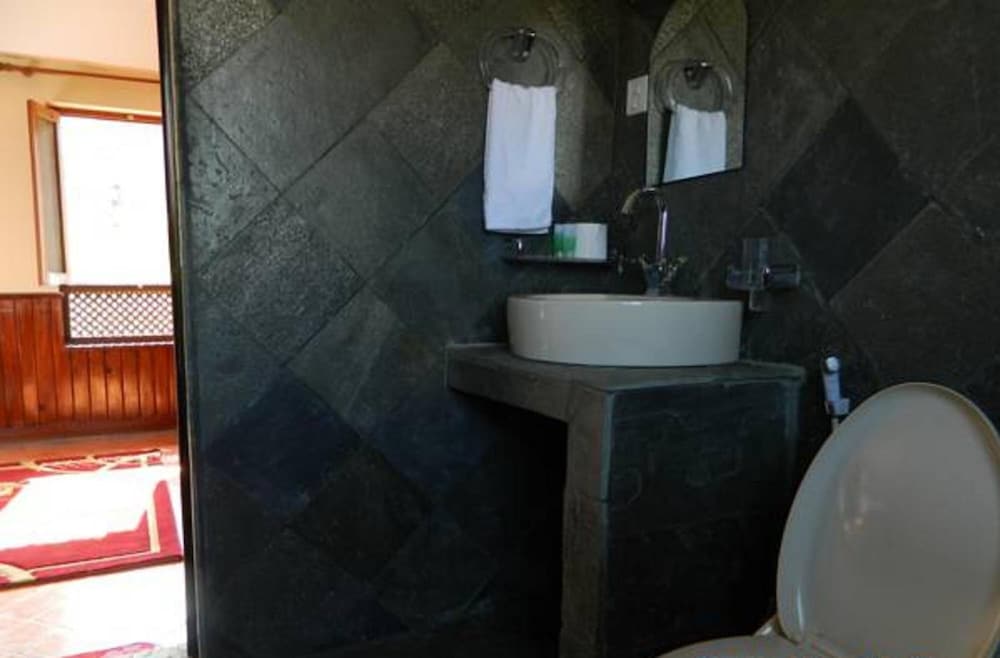 bhaktapur paradise hotel