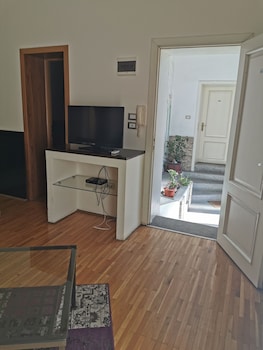 Prince Residence Apartments,Sector 4>>Bucharest,3 star