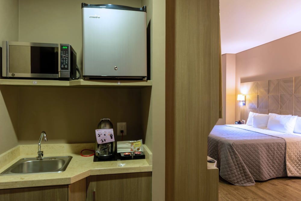 hotel glow point mulza