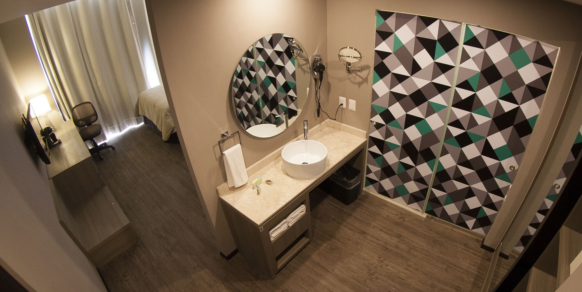 hotel glow point mulza