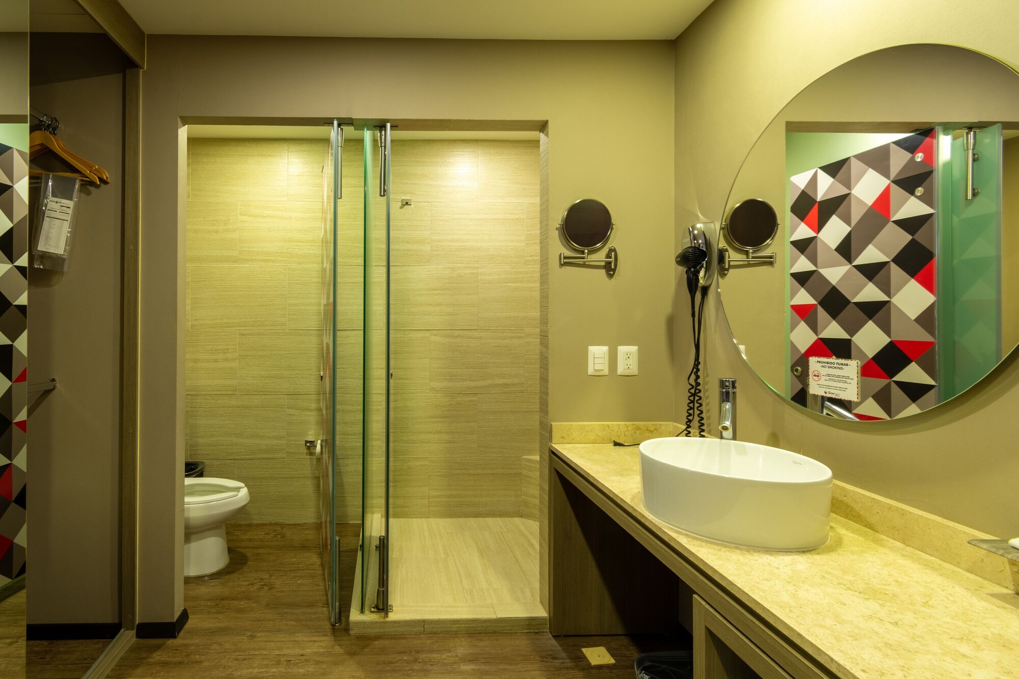 hotel glow point mulza