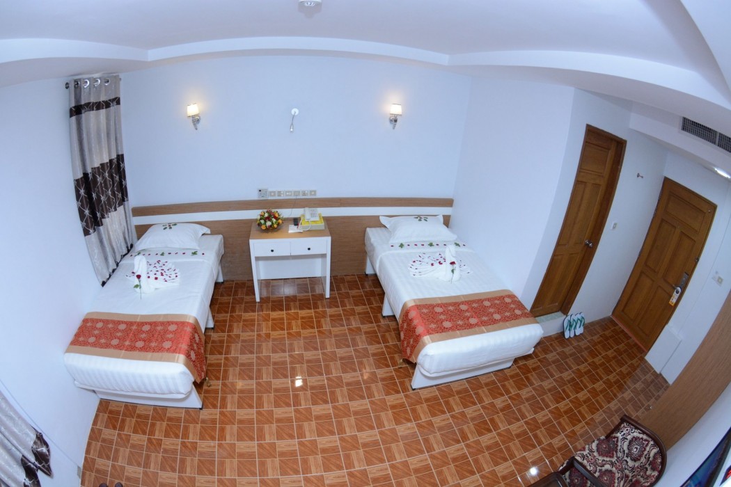 kaung myint hotel