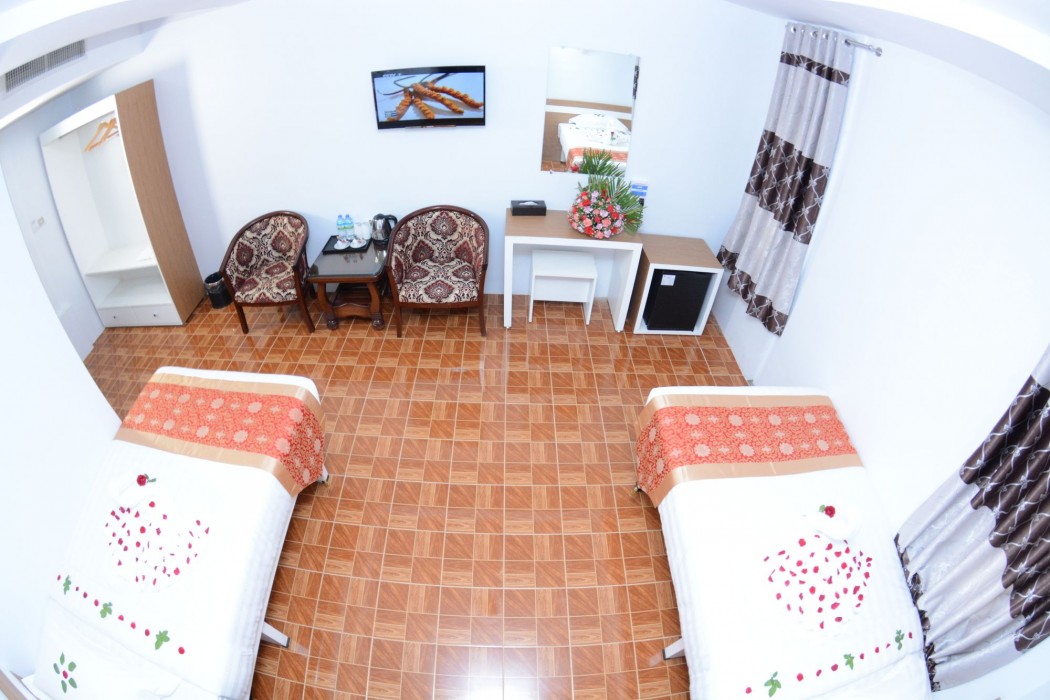 kaung myint hotel