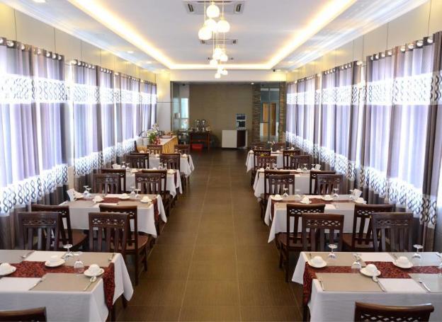 kaung myint hotel