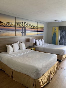 days inn by wyndham louisville airport fair and expo center