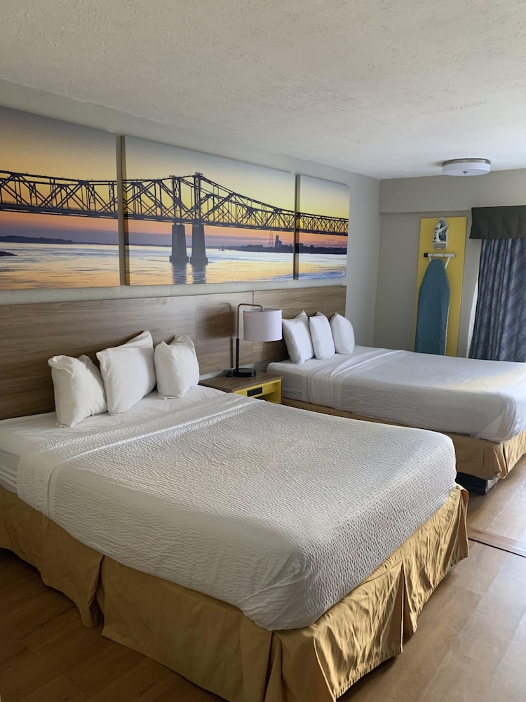 days inn by wyndham louisville airport fair and expo center