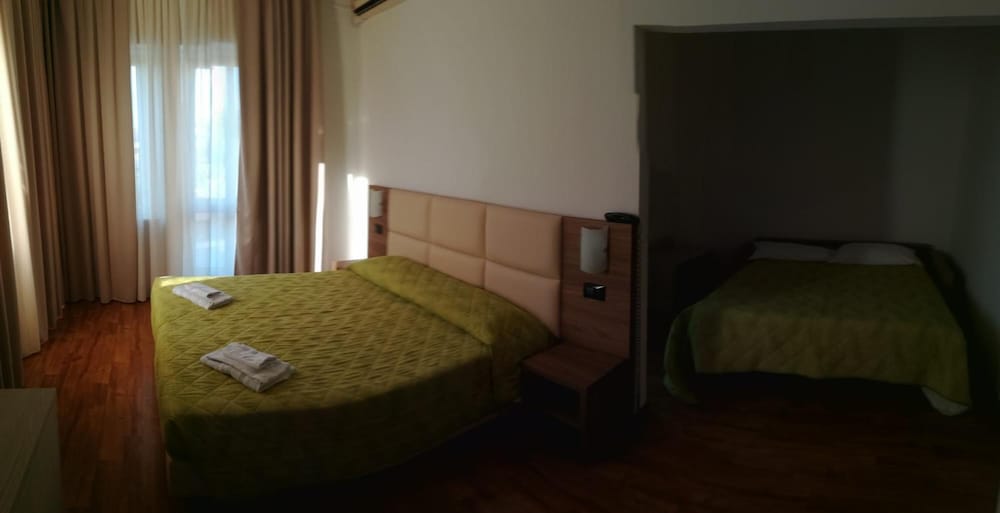 hotel bella peschiera