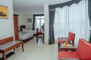 hung long harbour hotel