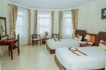 hung long harbour hotel