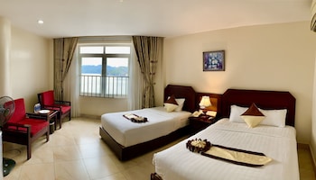 hung long harbour hotel