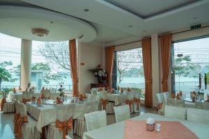 hung long harbour hotel