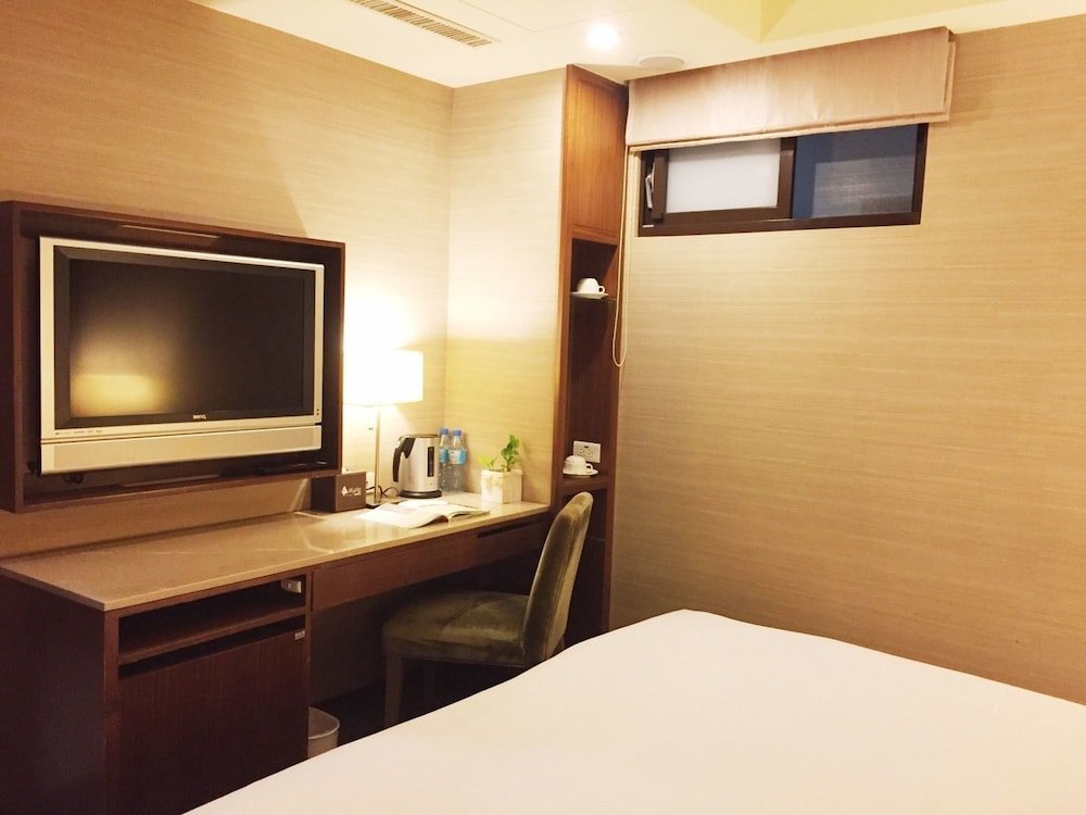 guide hotel taipei ntu