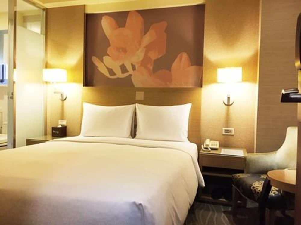 guide hotel taipei ntu