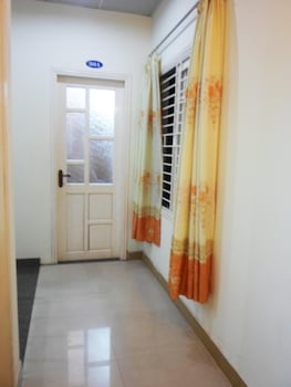 lucky house hotel