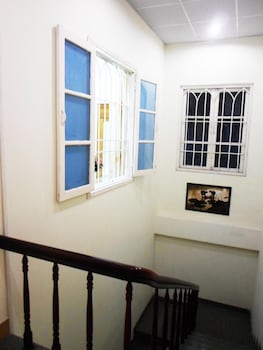 lucky house hotel