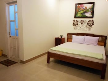 lucky house hotel