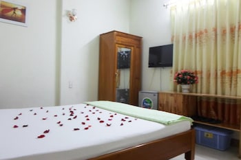 lucky house hotel
