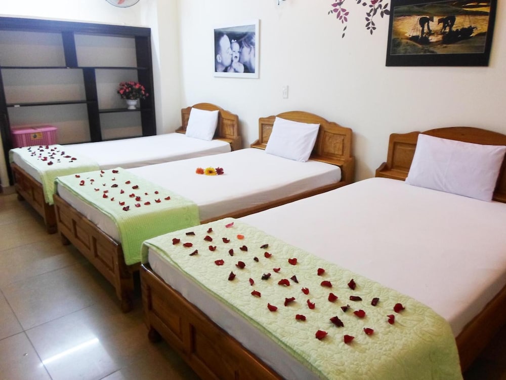 lucky house hotel