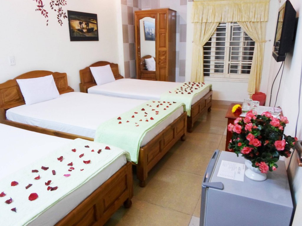 lucky house hotel